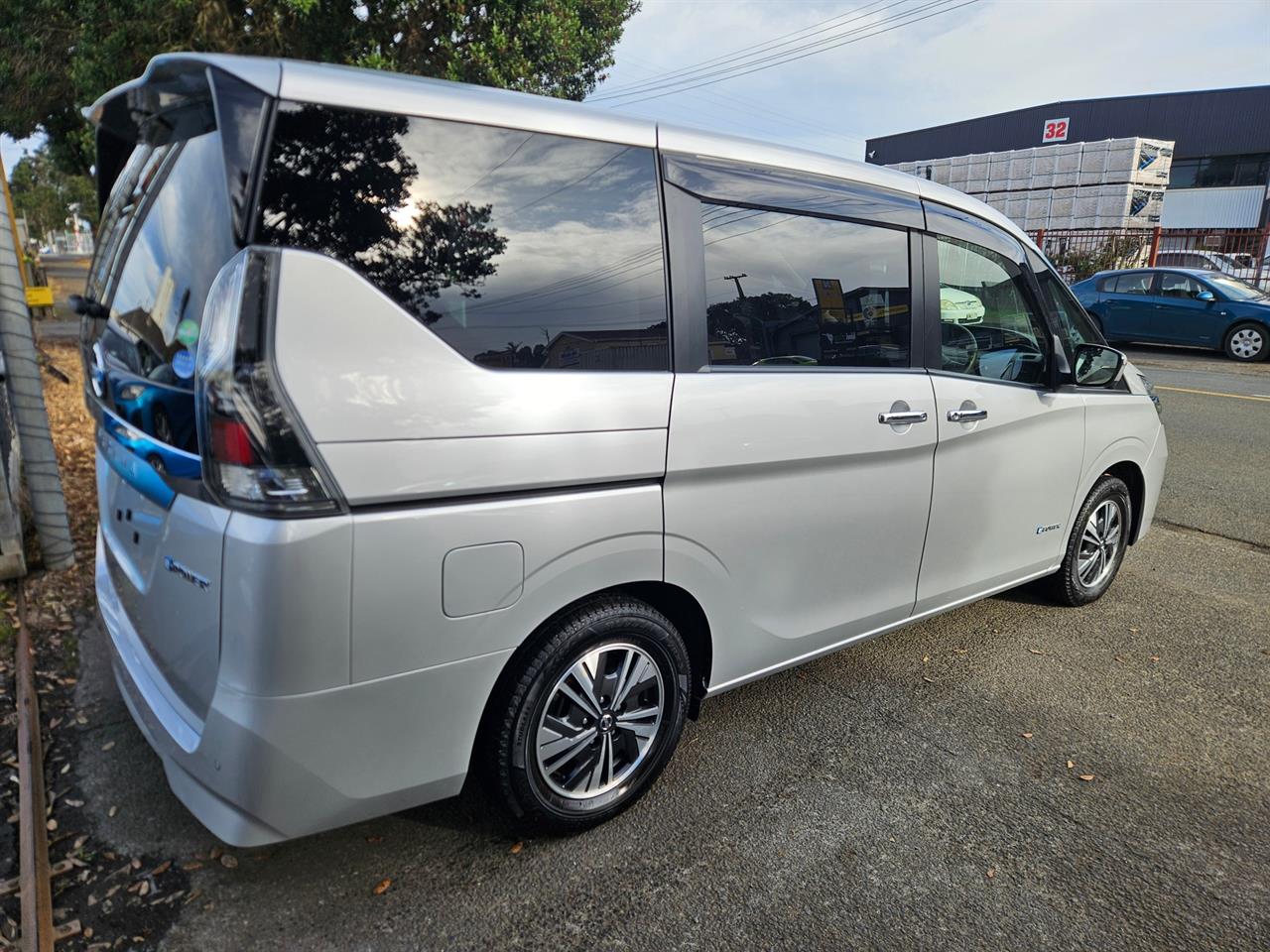 2021 Nissan Serena