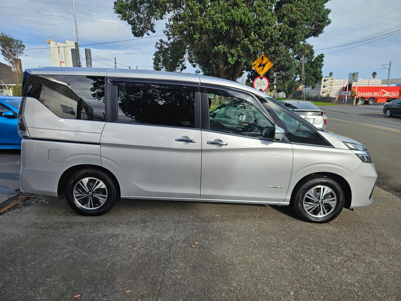 2021 Nissan Serena