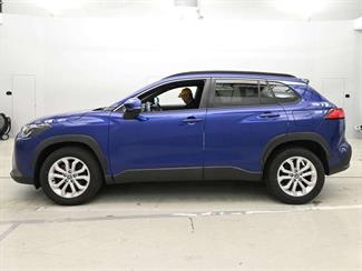 2022 Toyota Corolla Cross - Thumbnail
