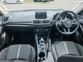 2016 Mazda Axela - Thumbnail