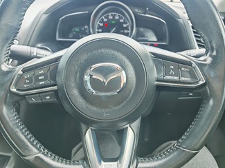 2016 Mazda Axela - Thumbnail