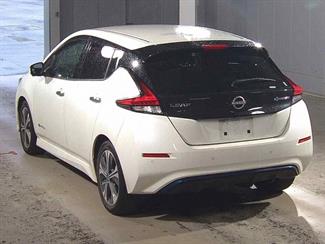 2021 Nissan Leaf - Thumbnail