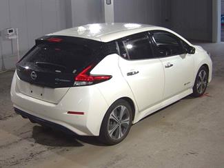 2021 Nissan Leaf - Thumbnail