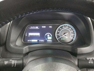 2021 Nissan Leaf - Thumbnail