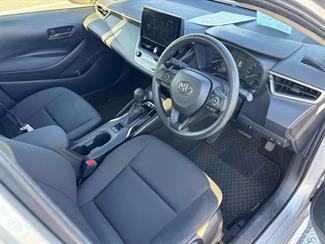2023 Toyota Corolla - Thumbnail