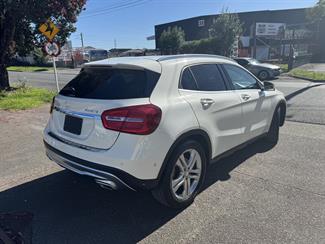 2016 Mercedes-Benz GLA 250 - Thumbnail