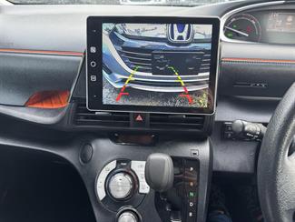 2020 Toyota Sienta - Thumbnail