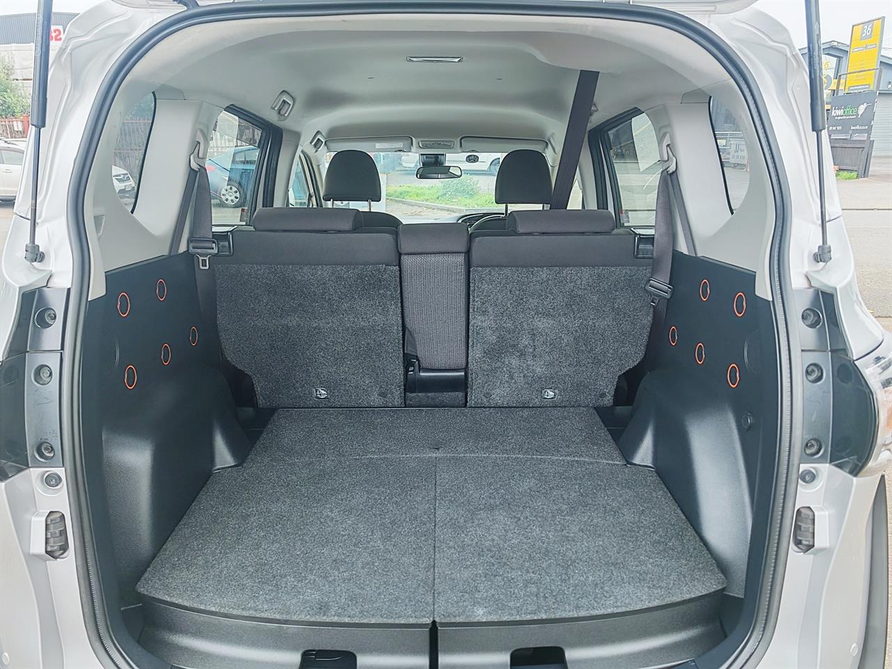 2020 Toyota Sienta
