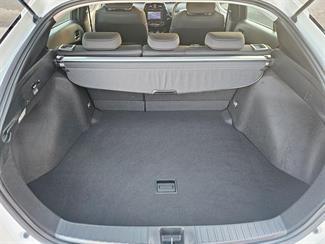 2021 Toyota Prius - Thumbnail