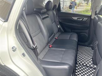 2016 Nissan X-Trail - Thumbnail