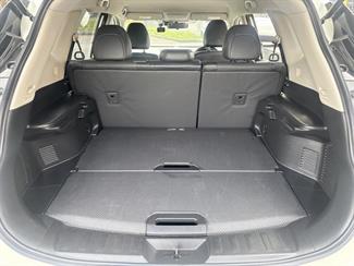 2016 Nissan X-Trail - Thumbnail