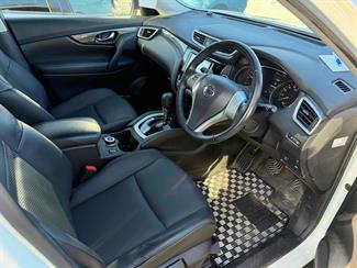 2016 Nissan X-Trail - Thumbnail