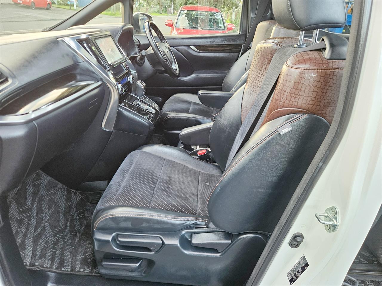2018 Toyota Alphard