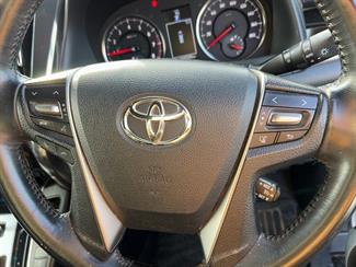 2018 Toyota Alphard - Thumbnail
