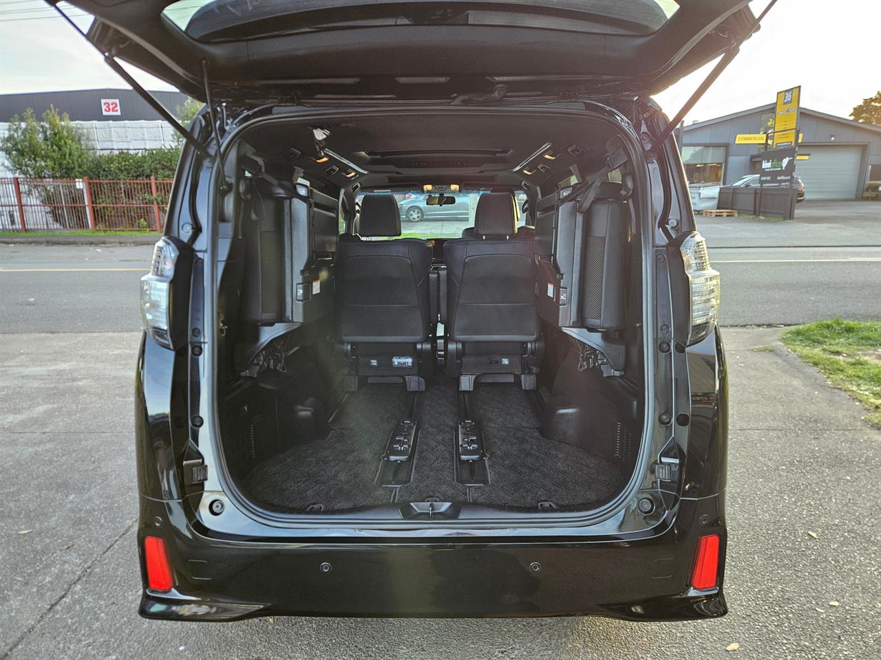 2017 Toyota Vellfire