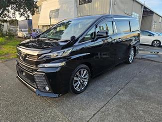2017 Toyota Vellfire - Thumbnail