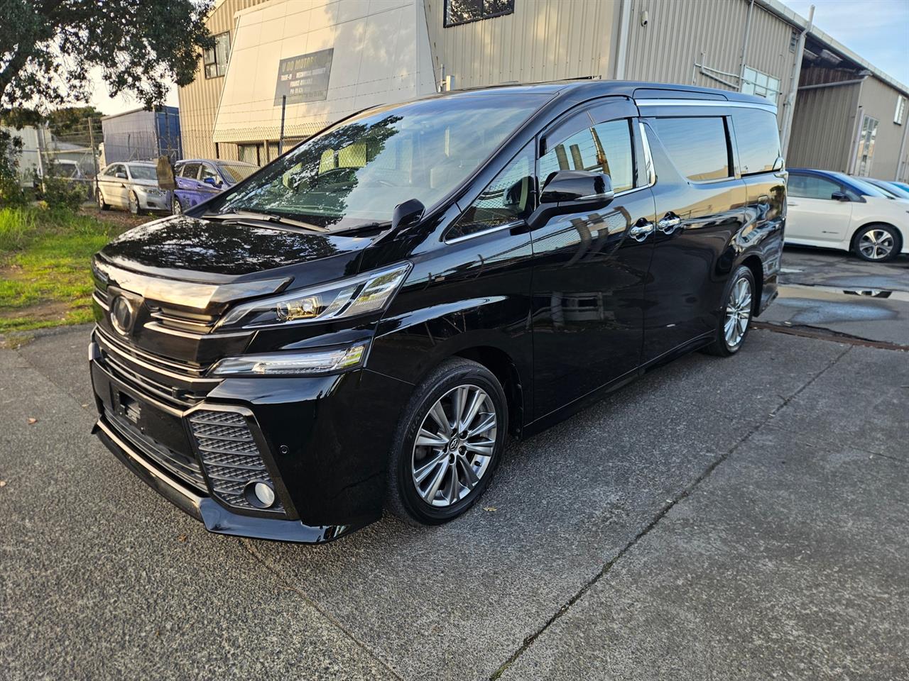 2017 Toyota Vellfire