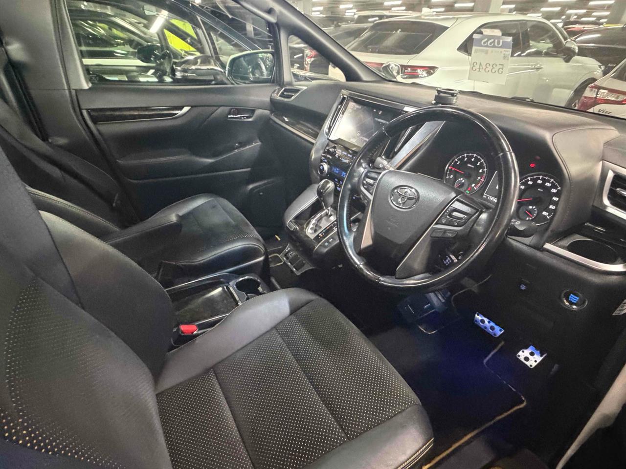 2017 Toyota Vellfire