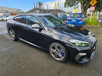 2021 BMW M235i