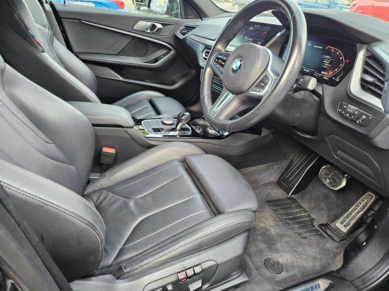 2021 BMW M235i