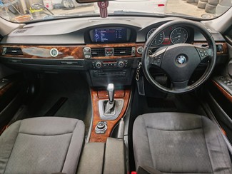 2009 BMW 325i - Thumbnail