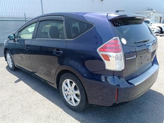 2021 Toyota Prius - Thumbnail