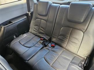 2010 Toyota Wish - Thumbnail