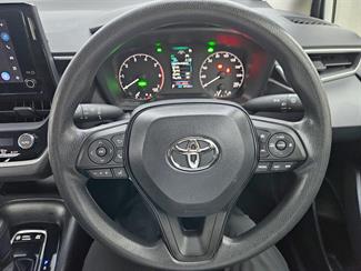 2023 Toyota Corolla - Thumbnail