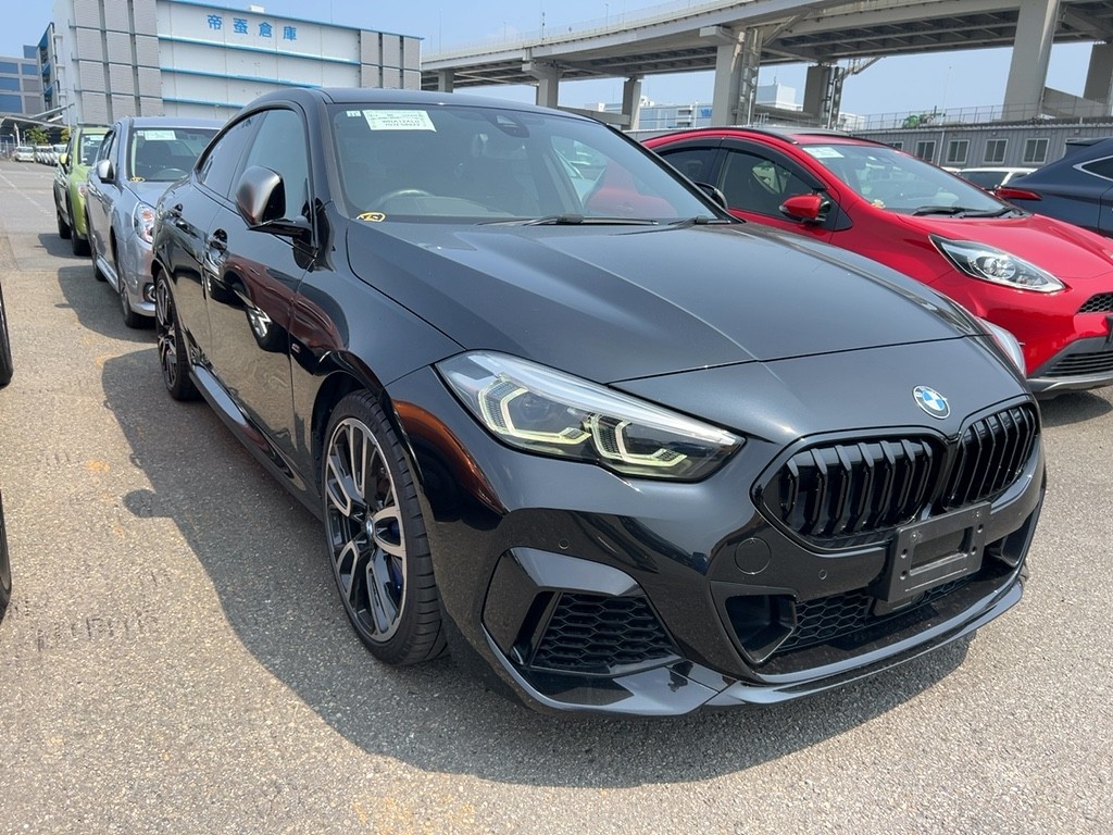 2020 BMW M235i