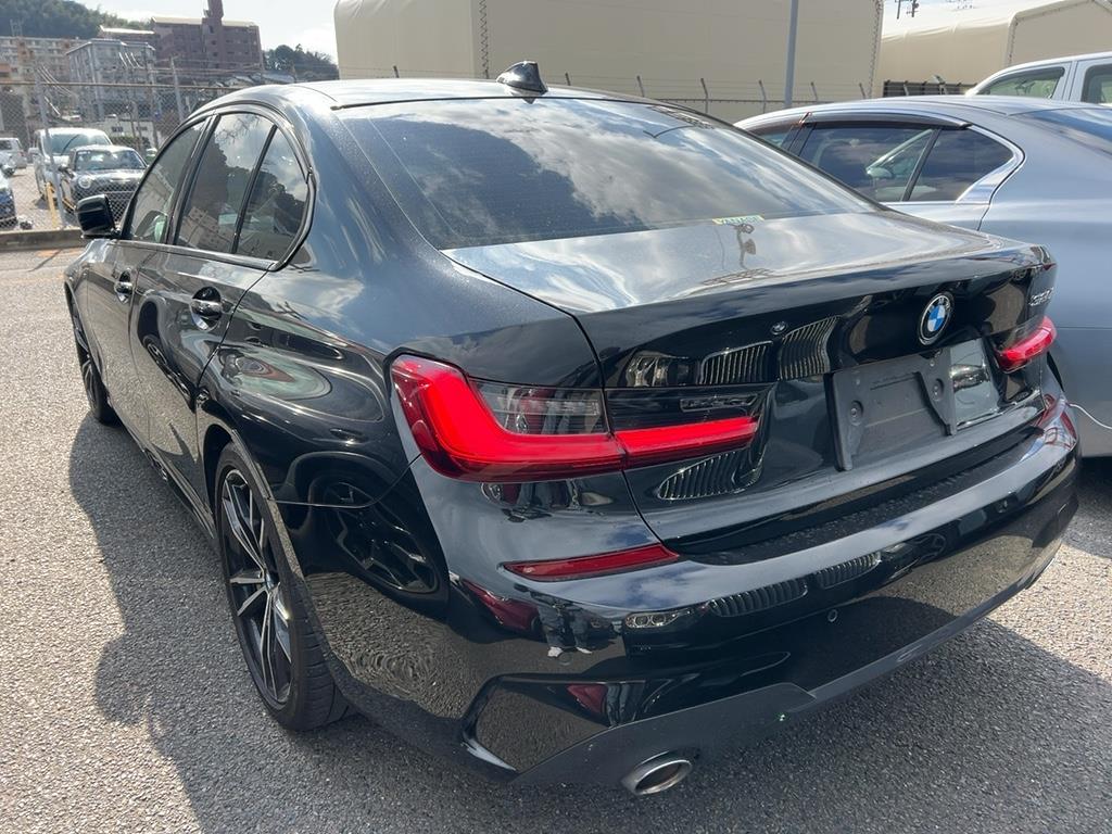 2019 BMW 320i
