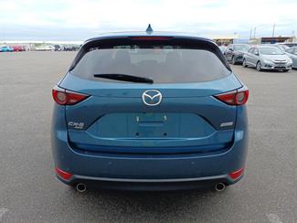 2018 Mazda CX-5 - Thumbnail