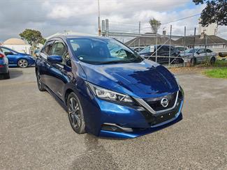 2019 Nissan Leaf - Thumbnail