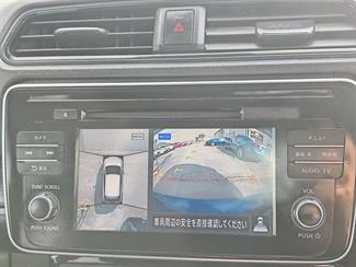 2019 Nissan Leaf - Thumbnail