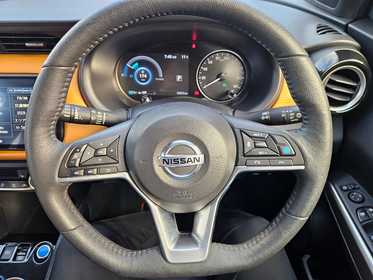 2021 Nissan KICKS