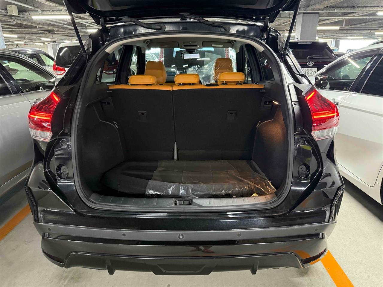 2021 Nissan KICKS