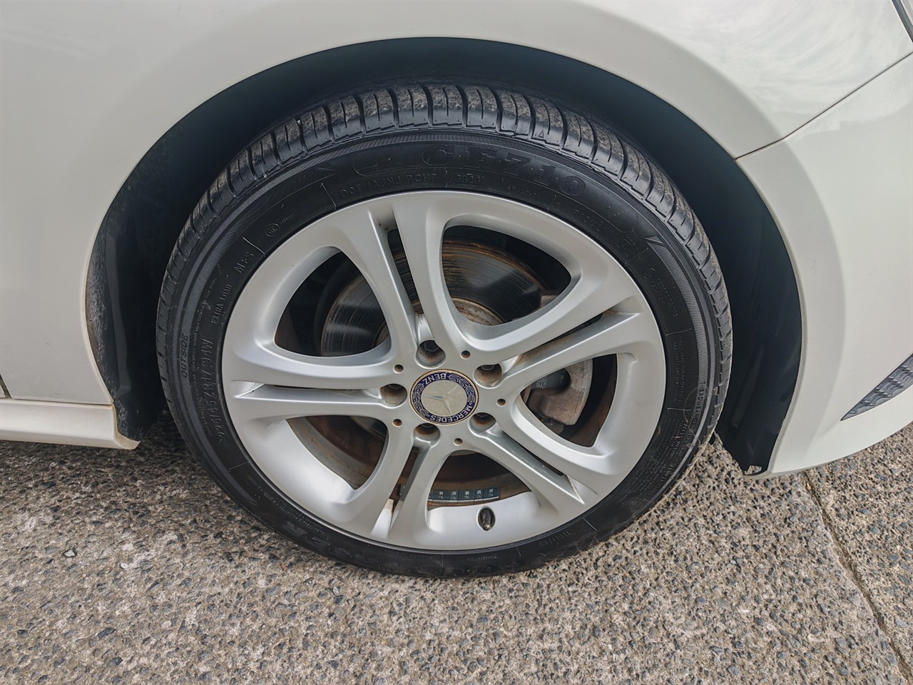 2014 Mercedes-Benz A 180