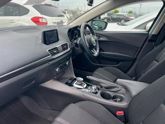 2018 Mazda Axela - Thumbnail