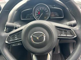 2018 Mazda Axela - Thumbnail