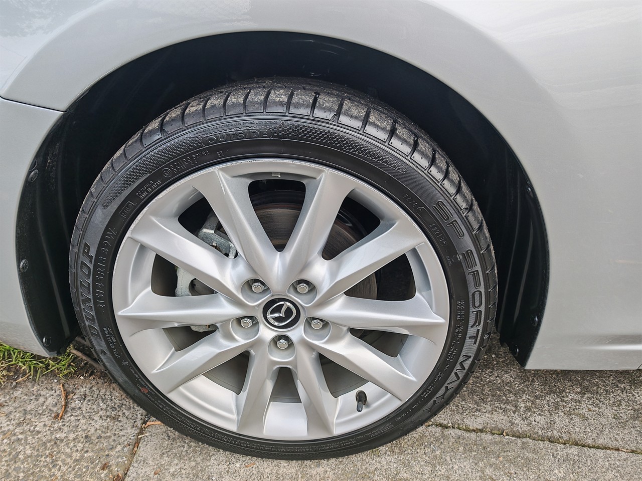 2018 Mazda Axela