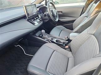 2020 Toyota Corolla - Thumbnail