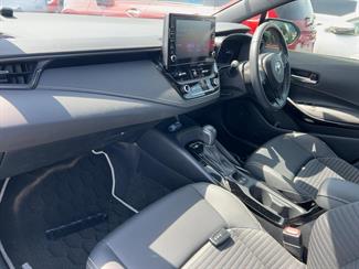 2020 Toyota Corolla - Thumbnail