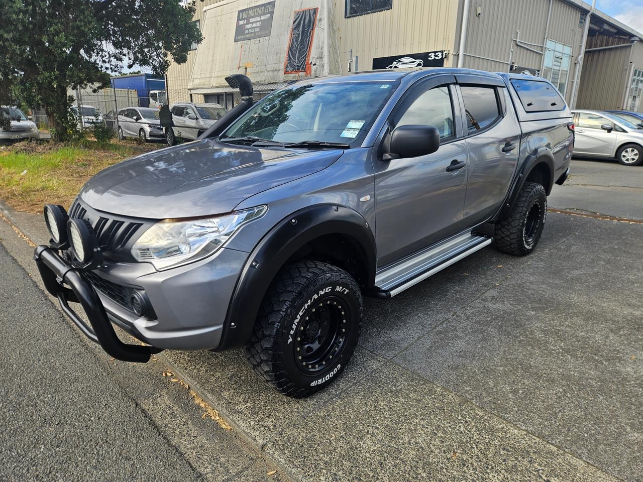 2015 Mitsubishi Triton