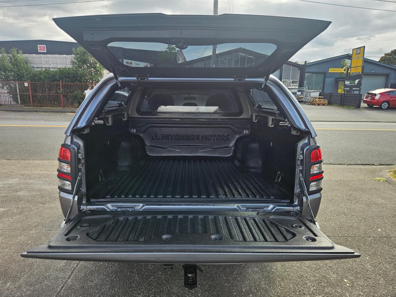 2015 Mitsubishi Triton