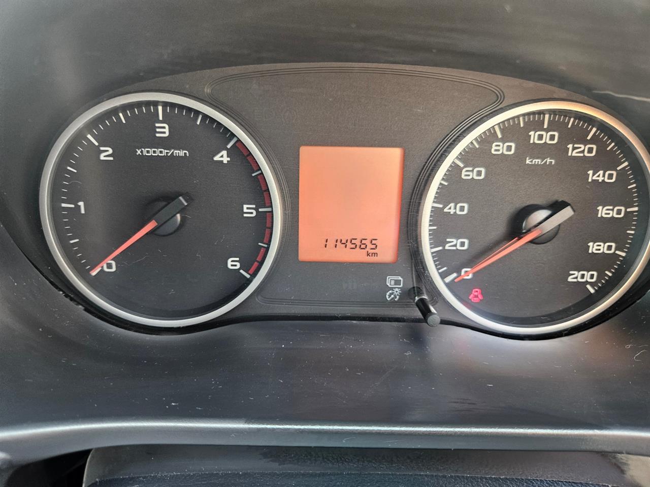 2015 Mitsubishi Triton