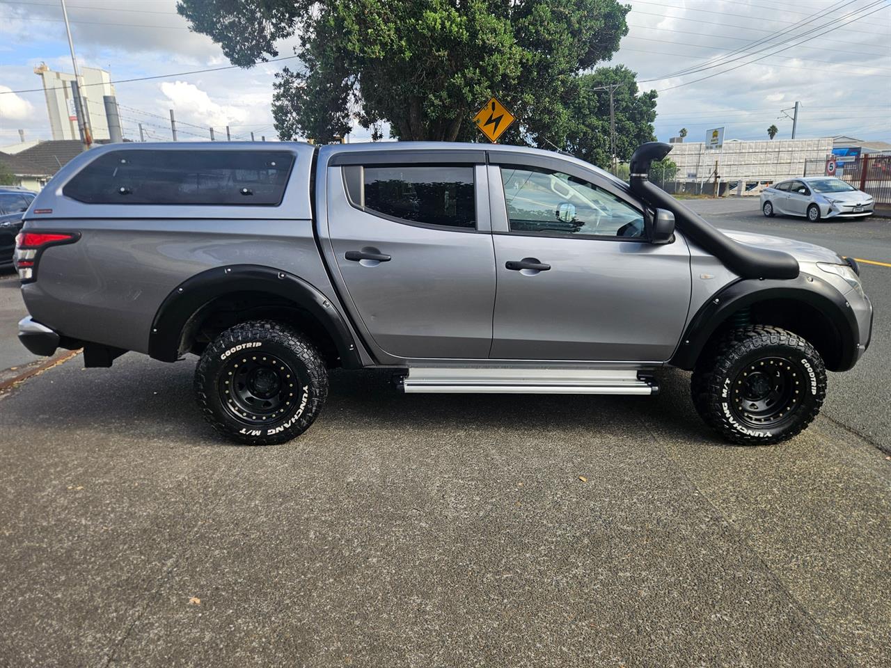 2015 Mitsubishi Triton