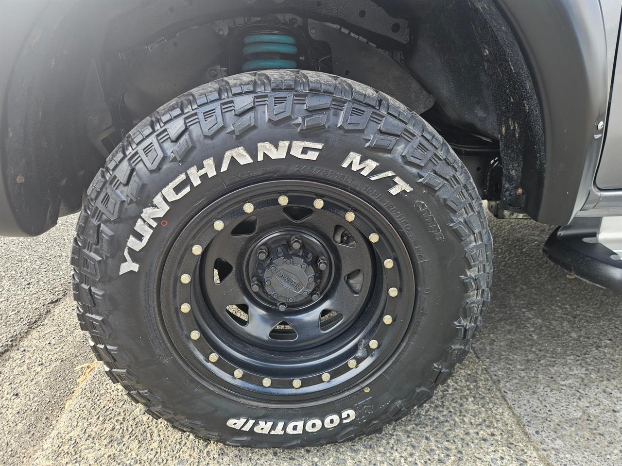 2015 Mitsubishi Triton