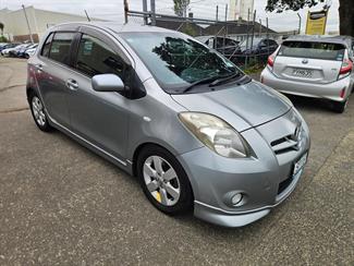 2007 Toyota Vitz - Thumbnail
