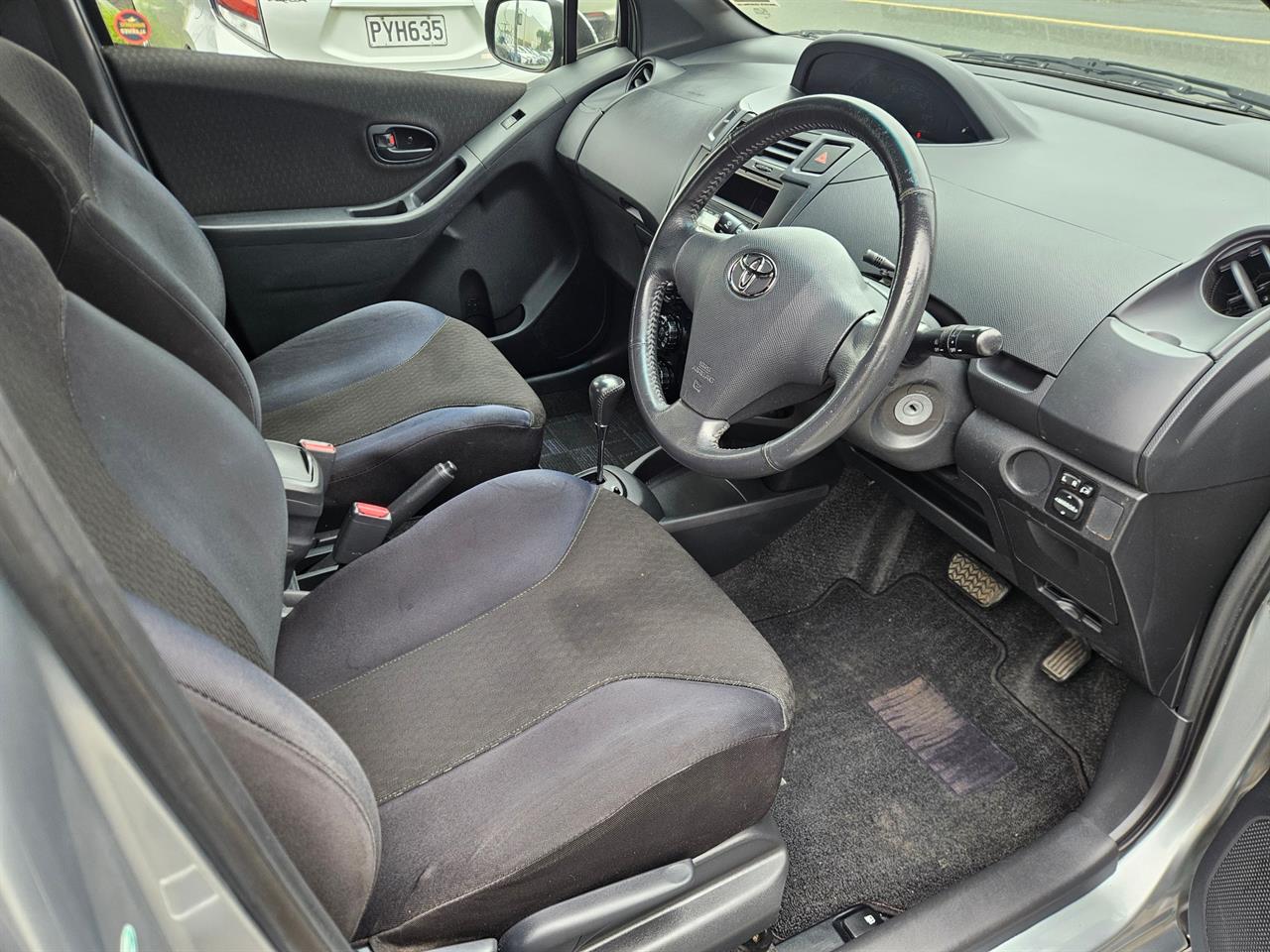 2007 Toyota Vitz