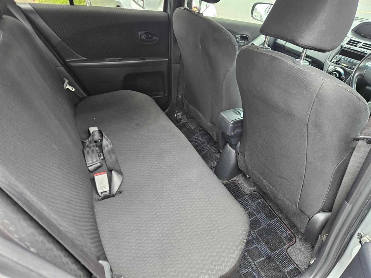 2007 Toyota Vitz