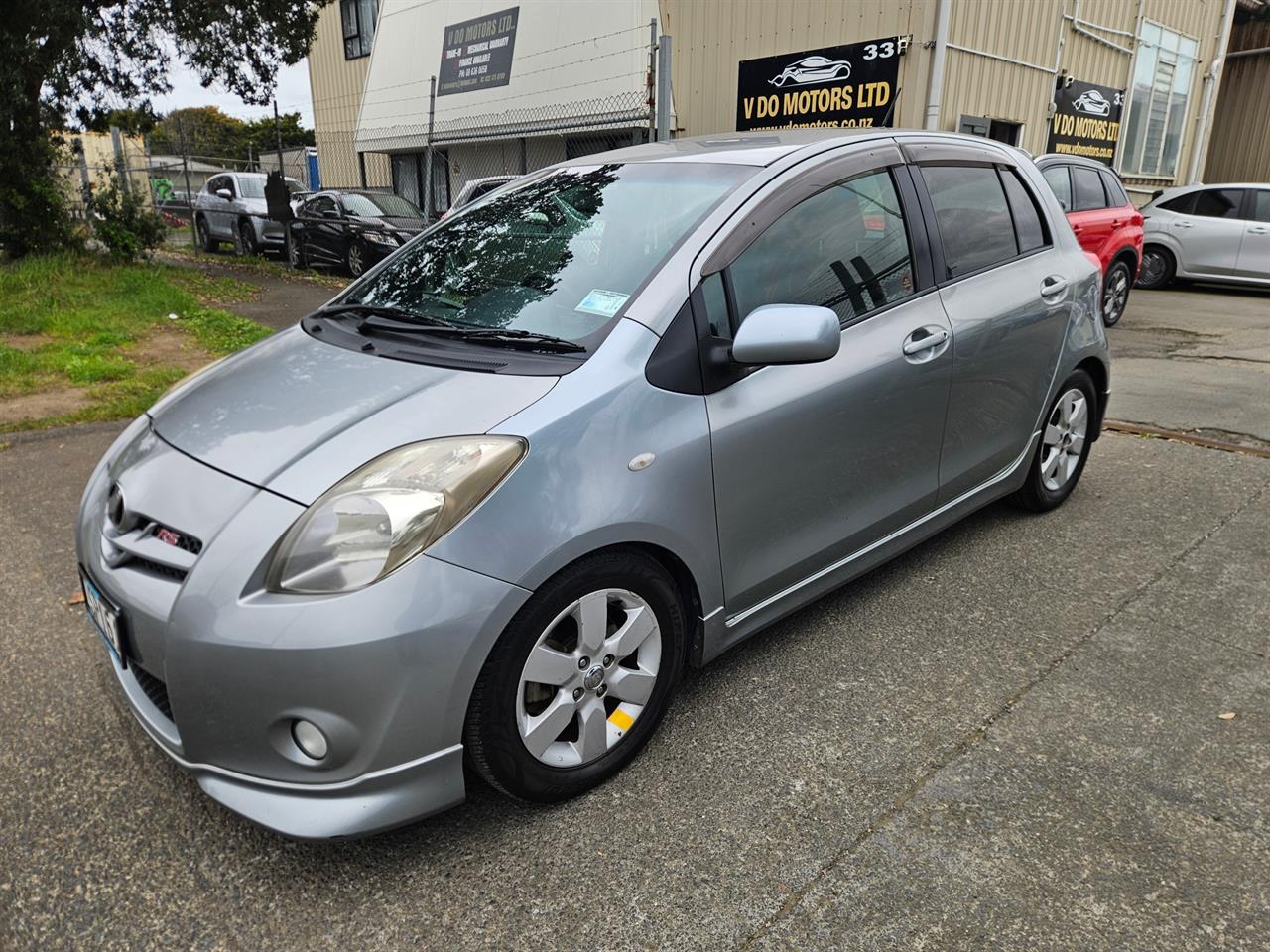 2007 Toyota Vitz
